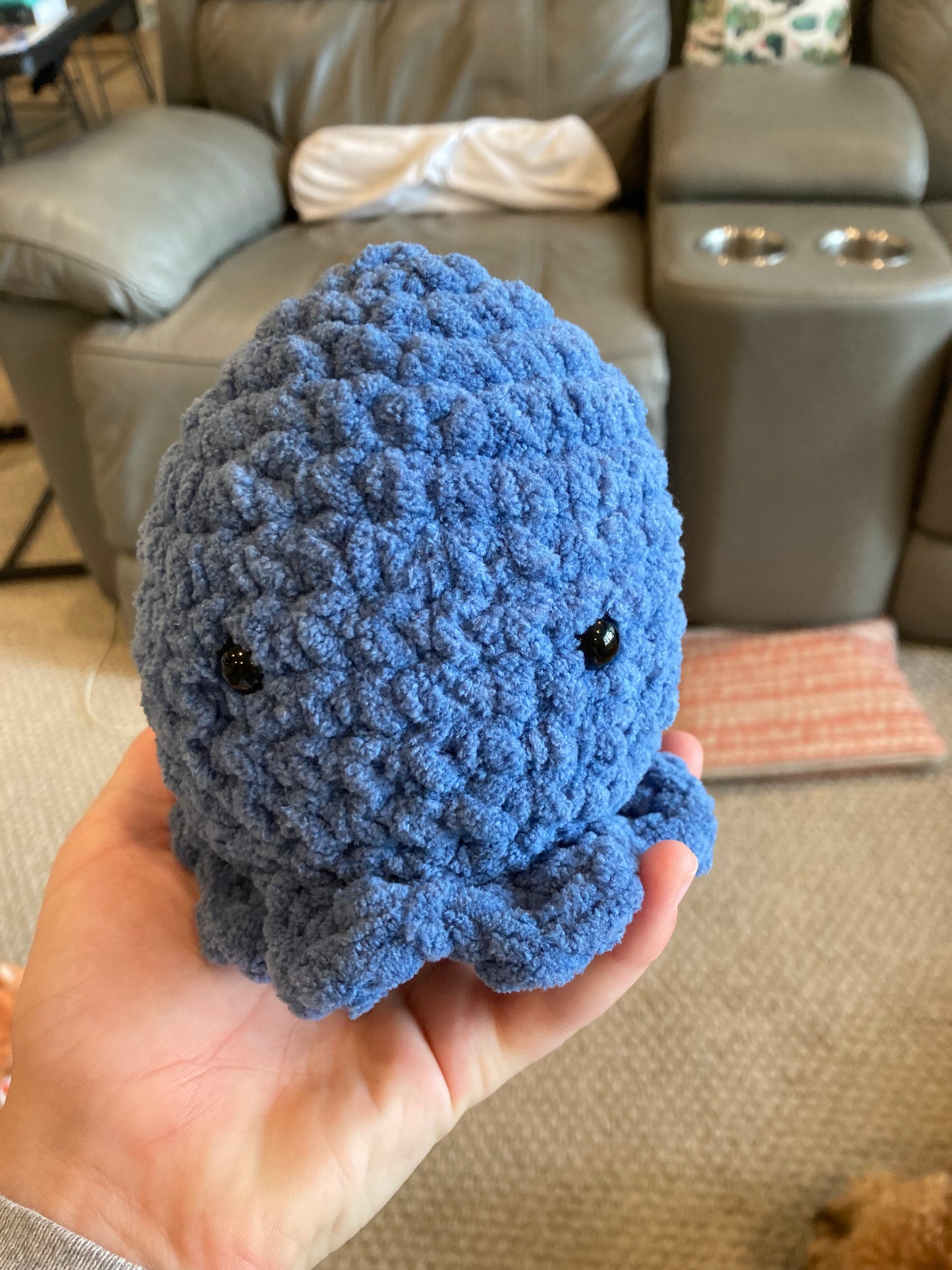 Medium Octopus